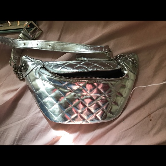 Fanny pack - Picture 2 of 3